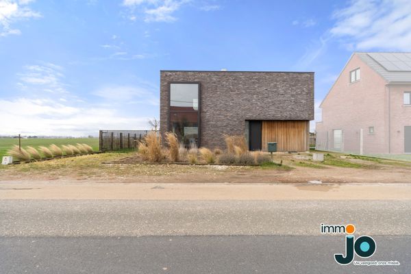 Huis
                                verkocht
                                in Leffinge