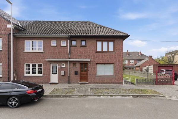 Huis
                            te koop in Sint-Truiden