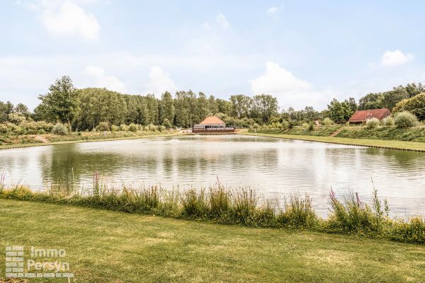 Commercieel te koop / Messelbroek