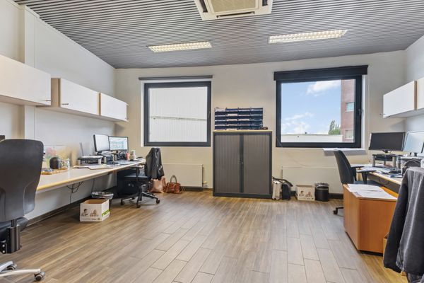 Kantoor te koop / Zwijnaarde