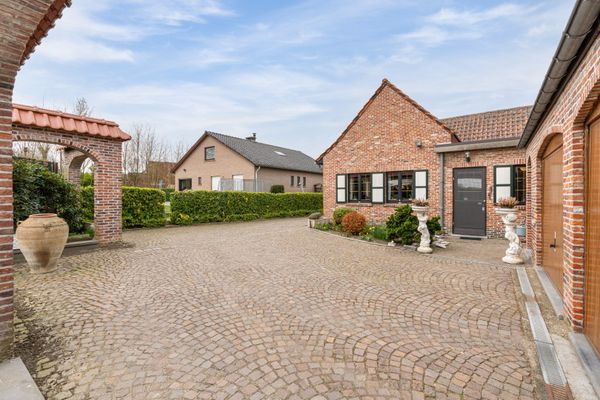 Huis optie koop / Bunsbeek
