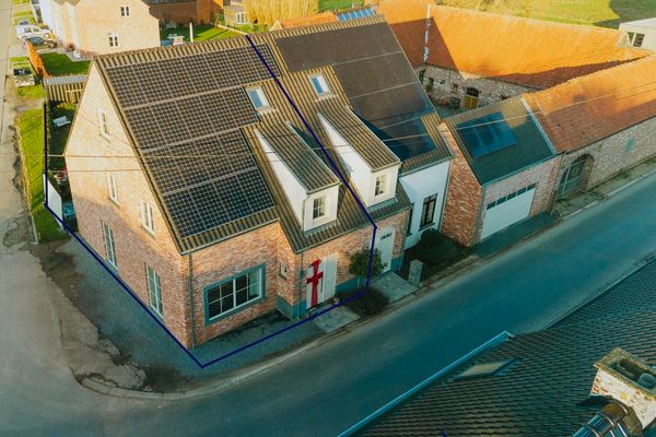 Huis
                                te koop
                                in Zegelsem