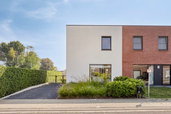 Huis
                                te koop
                                in Kortemark