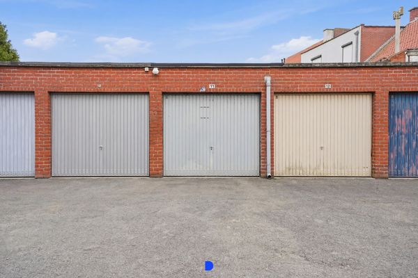 Garage
                            te koop in Roeselare