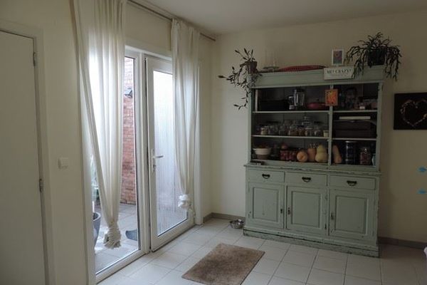 Huis verhuurd / Paal