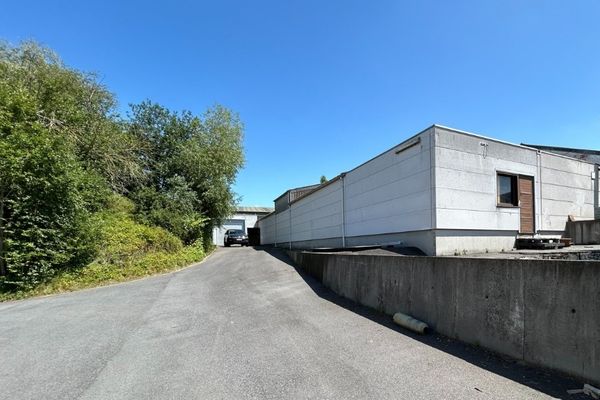 Industrieel
                                te huur
                                in Kortemark