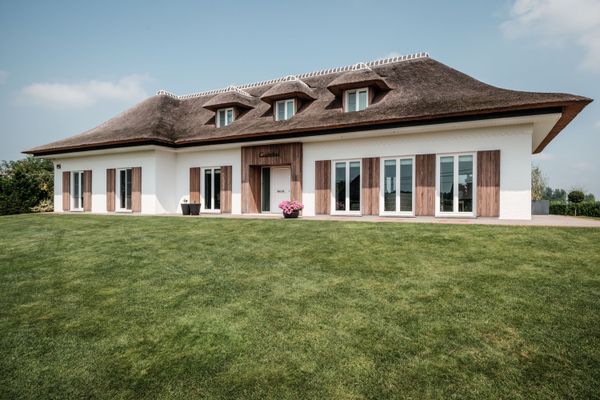 Estate main image
