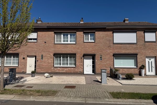 Estate main image