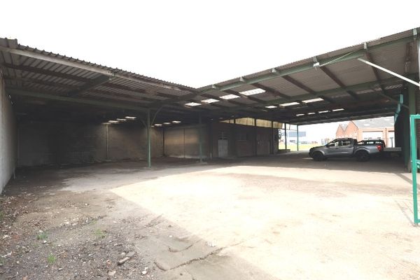 Commercieel
                                te huur
                                in Ardooie