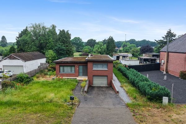Huis
                            te koop in Genk