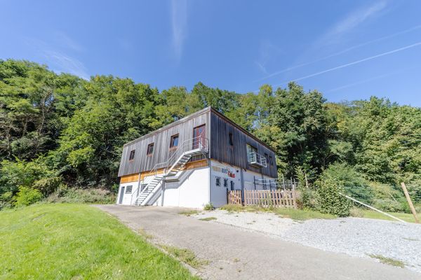 Commerce
                            a vendre in Stavelot