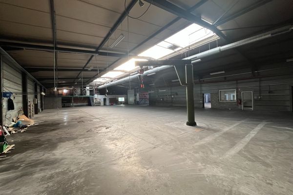 Industrieel te koop / Lummen