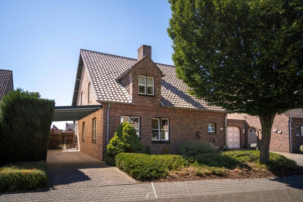 estate img