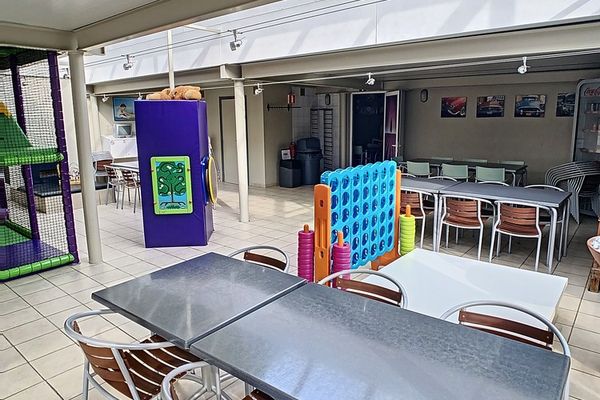 Commercieel te koop / Koersel