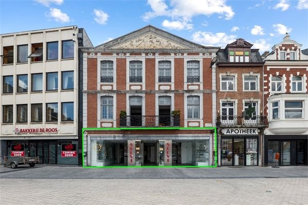 Commercieel gebouw
                            te huur in Sint-Truiden