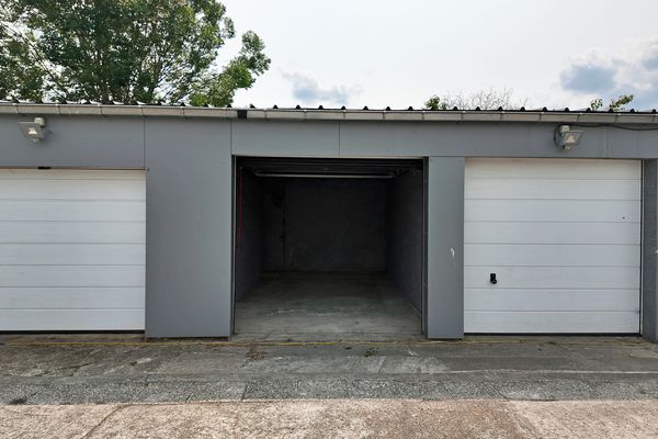 Garage optie huur in Eeklo