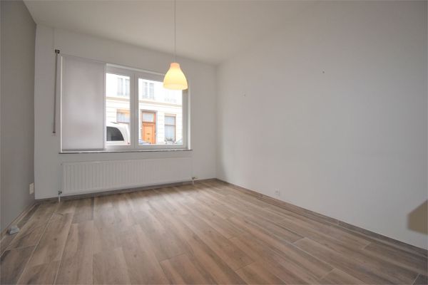 Estate main image