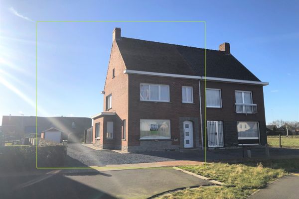 Huis
                            verkocht in Ooigem