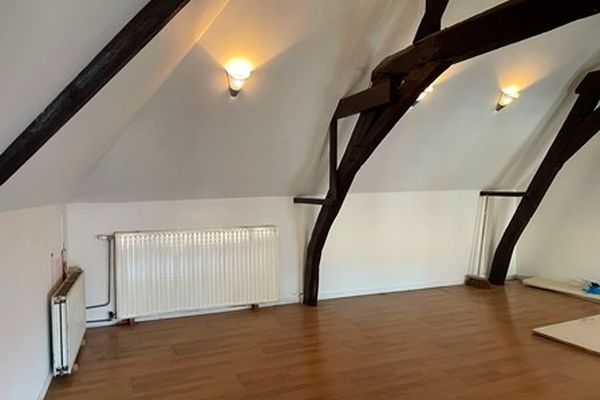 Commercieel te koop / Maaseik
