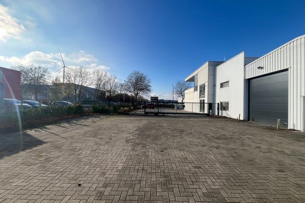 Industrieel te koop / Lummen