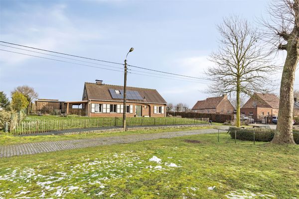 Eengezinswoning in Boekhoute