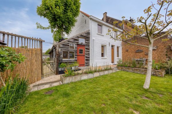 Huis te koop / Overboelare