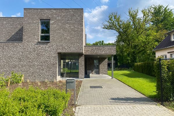 Huis
                                verkocht
                                in Genk