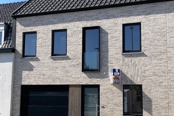 Huis
                                verkocht
                                in Poperinge