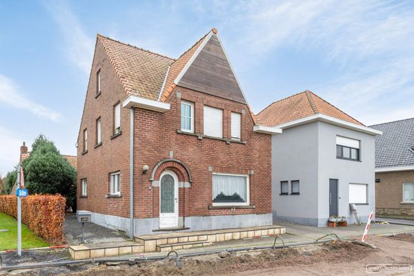 Huis
                            te koop in Anzegem