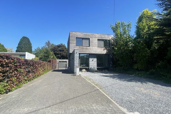 Huis
                                verhuurd in Genk
