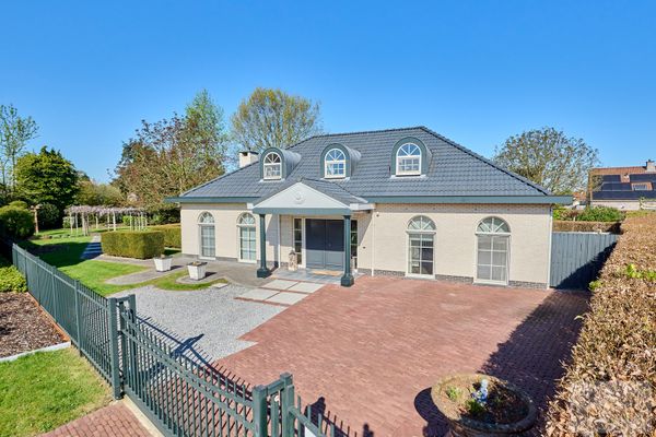 Villa
                            te koop in Neerpelt