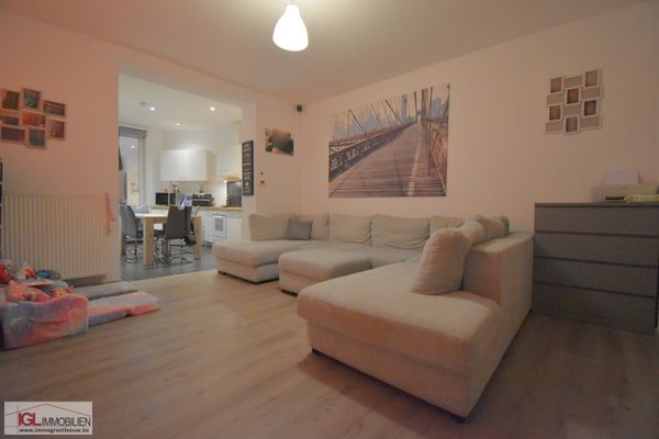 Estate main image