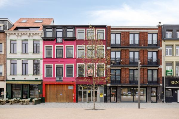 Estate main image