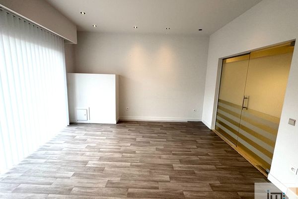 Commercieel te huur / Wellen