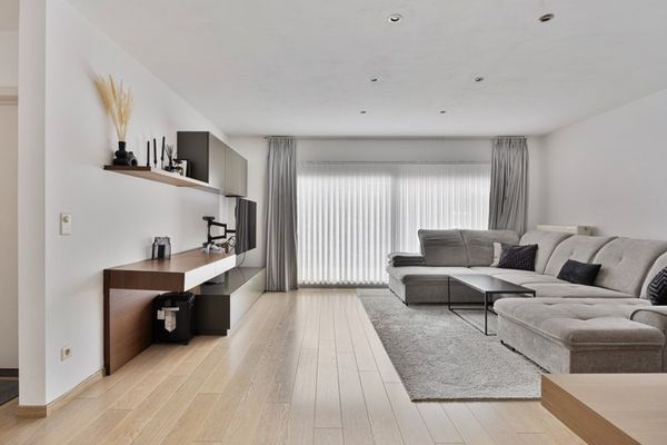 estate img