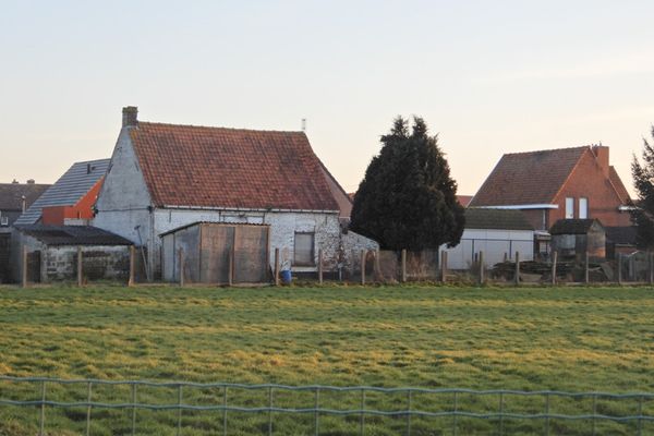 Grond
                                verkocht
                                in Oostrozebeke