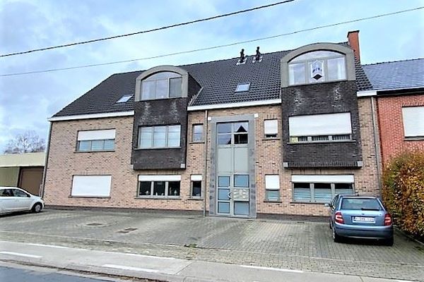 Duplex
                            te huur in Hamme