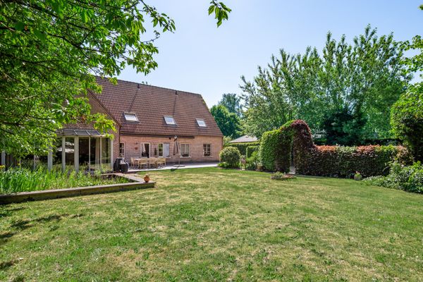 Villa
                            te koop in 's Gravenwezel
