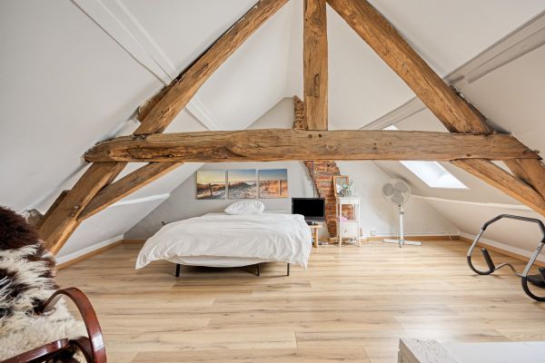 Huis te koop / Overboelare