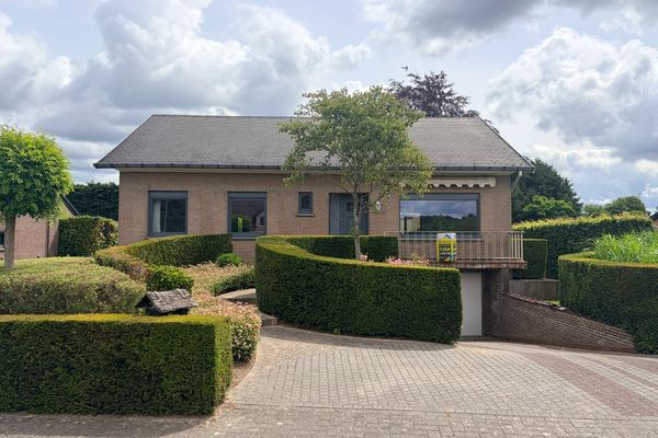 Huis te koop / Blanden