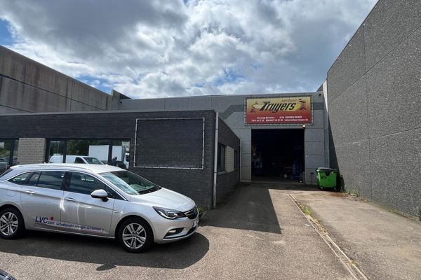 Semi industrieel in Heusden