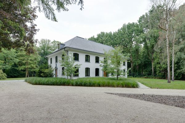 Estate main image