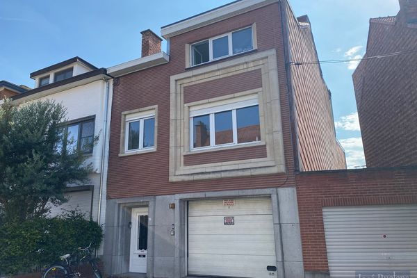 Estate main image