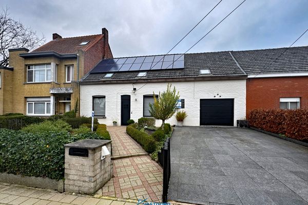 Huis
                            te koop in Staden