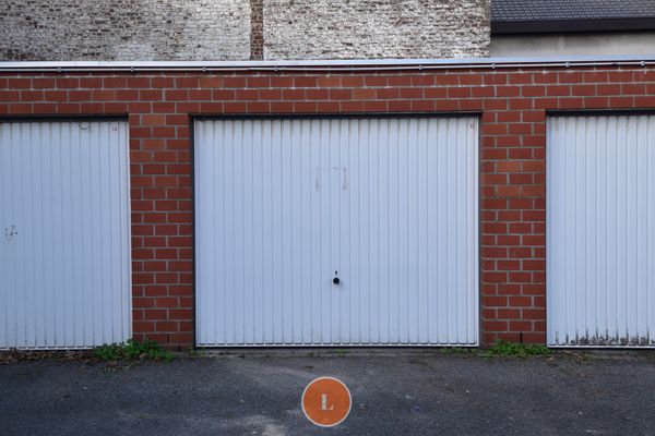 Garage
                            verhuurd in Menen