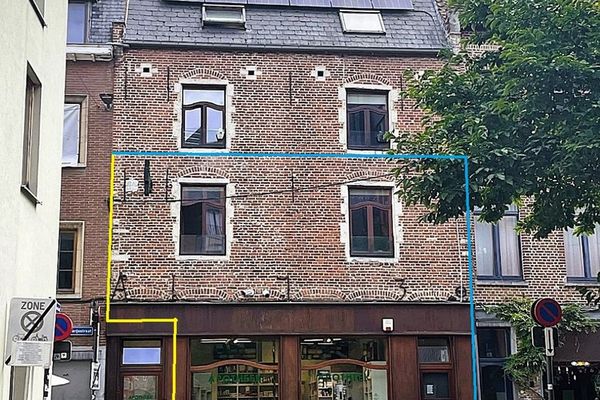 Handelspand met woonst
                                te huur in Leuven