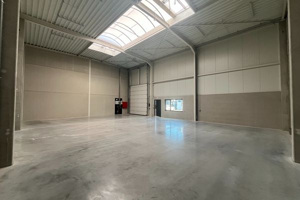 Industrieel te huur / Hasselt