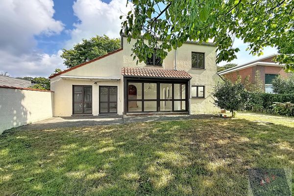 estate img