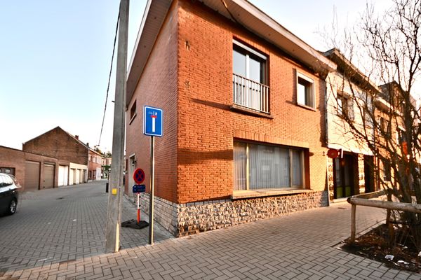 Hoekwoning
                            verkocht in Willebroek