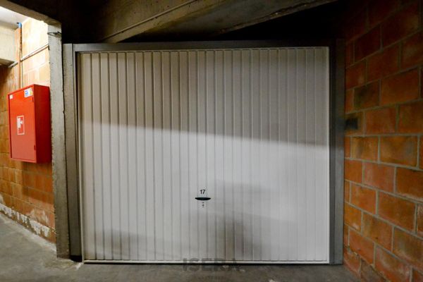 Garage
                                te koop
                                in Torhout